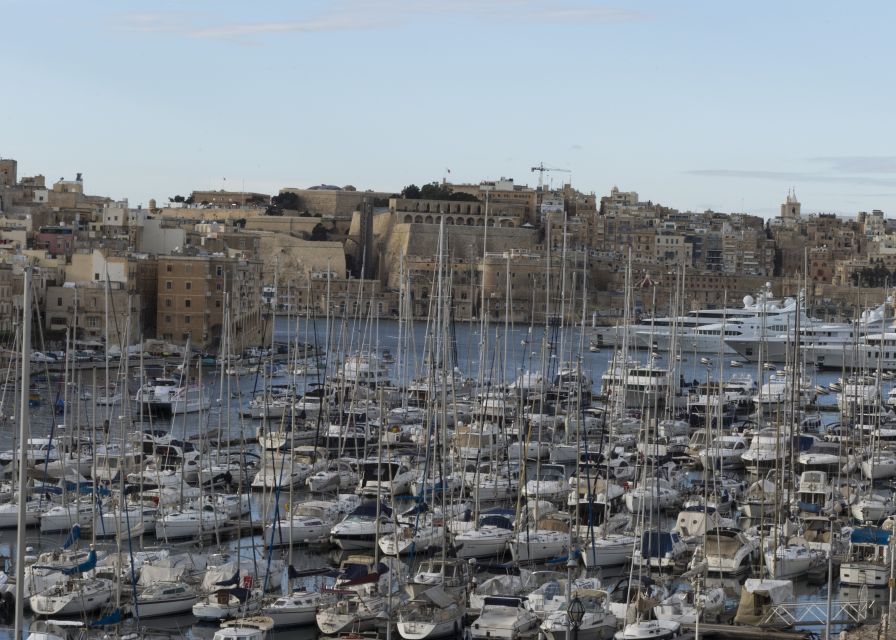 3 Cities - Guided tour of Birgu in English - French - German - Auberges and the Inquisitor’s Palace area: turning buildings into stories