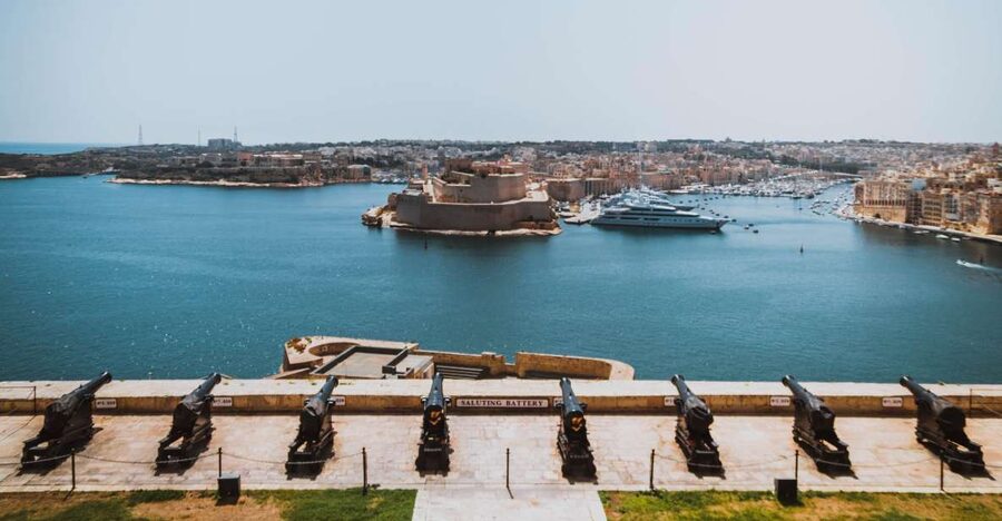 3 cities: Private Insider Walking Tour with Licensed Guide - Starting in Birgu, where narrow streets do the talking