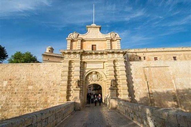 4-hr day tour around Malta - Mdina Old City at Night: The Silent City Mood