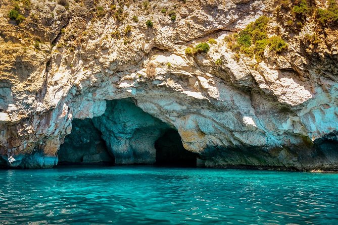 An Insider's Malta All in 1 Day - Hotel pickup and air-conditioned comfort, the underrated win