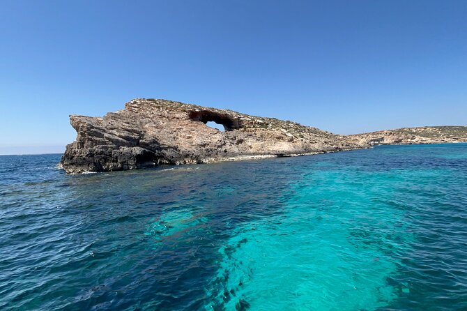 Blue Lagoon Ferry and Caves Tour - The return reality: crowded jetty risk and how to avoid a rough boarding moment