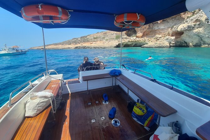 Boat Charters Blue lagoon, Crystal Lagoon, Comino, Malta 4hr trip - Saint Mary’s Battery and the best swimming “right under it”