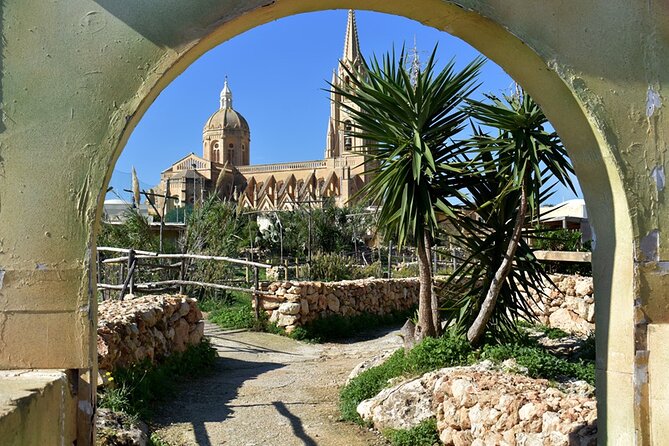 Christmas Tuk Tuk or Jeep tour in Gozo inc. Dinner - Stop 4: The Rest of Your Gozo Time, Including Crib and Market Stops