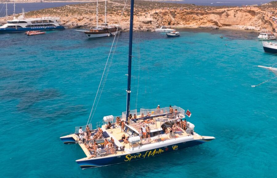 Comino: Blue Lagoon Catamaran Cruise with Lunch and Open Bar - Open Bar Value: Wine, Beer, Soft Drinks, and the Flow Factor