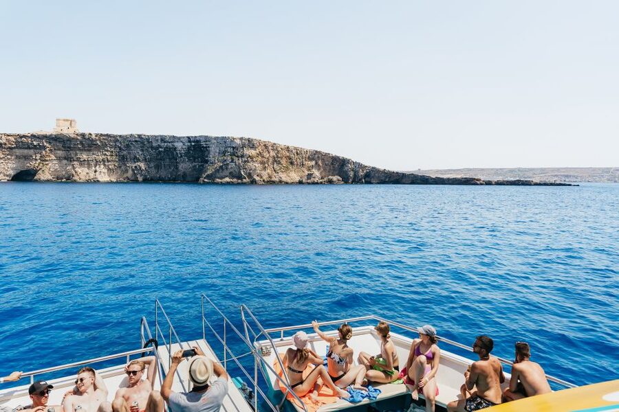Comino: Blue Lagoon, Crystal Lagoon, and Seacaves Tour - Food and Drinks: What You Pay for and Why It Still Works