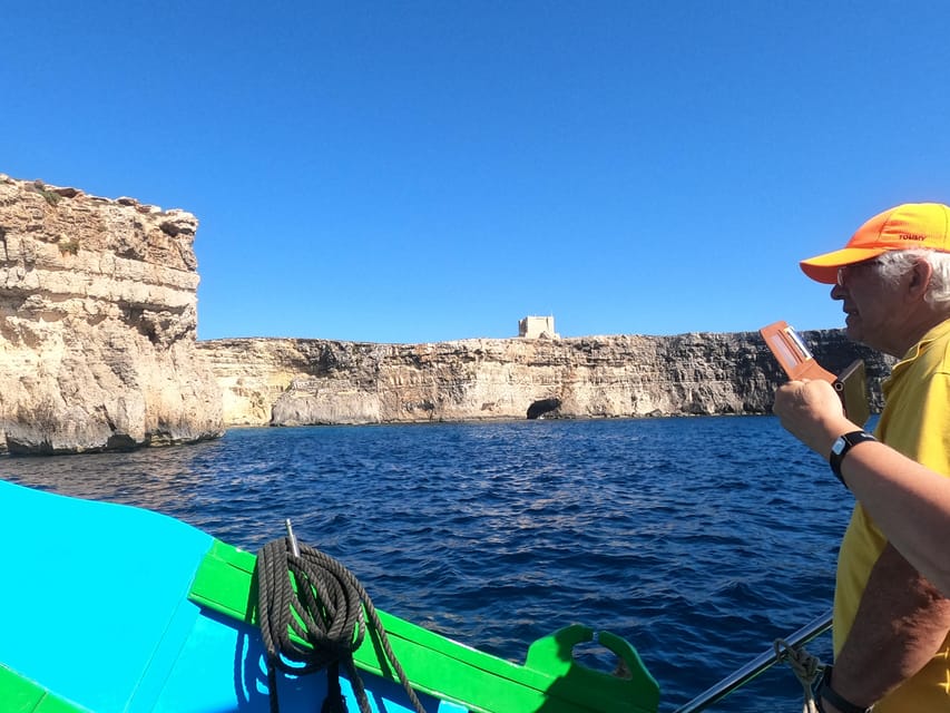 Comino: private charter to Crystal & Blue lagoon & Caves - Price and private-group value: $353 for up to 20 people