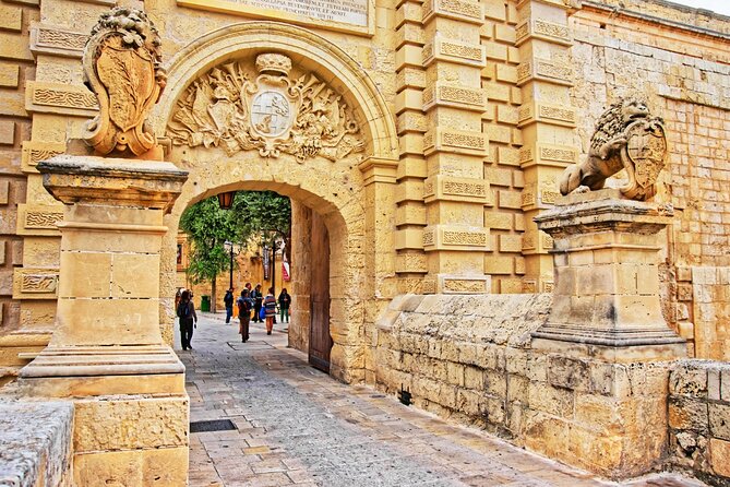 Explore Malta Your Way -Private Customizable Tour w/ Local Driver - Mosta Church and the dome story