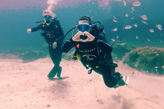 First scuba diving experience with instructor - Malta - Entering St Paul’s Bay, and why the setting matters
