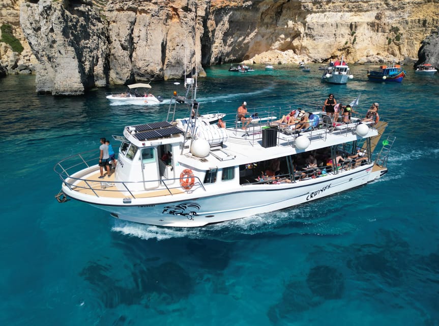 From Mellieha: Three Bay Cruise including the Blue Lagoon - Ħalfa Rock Bay on Gozo: The pebble-cove pause many people want