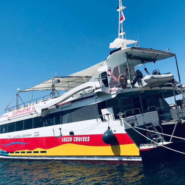 From Sliema: Gozo, Comino and Blue Lagoon Cruise - Blue Lagoon at Comino: swimming time that still feels short