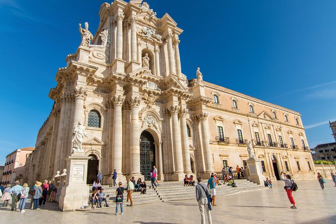 Full Day Sicily Tour from Malta. Visit Mt Etna and Syracuse - Catamaran to Sicily: how this long day really works