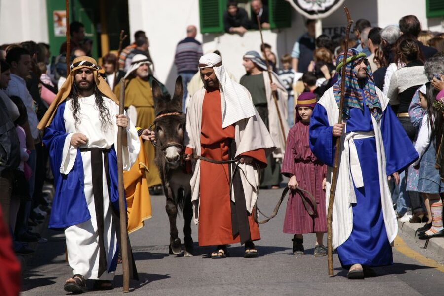 Good Friday Easter Procession with Commentary and Transport - Life-Size Statues on Shoulders and Roman-Figure Actors