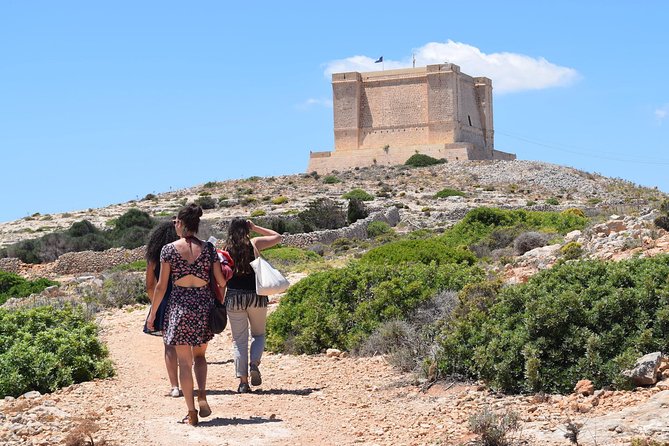 Gozo & Comino Islands, Blue Lagoon & Seacaves Tour - Crystal Lagoon: short stop, photo-only reality