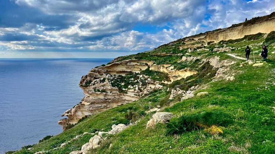 Gozo Unveiled: Guided Hiking in Gozo - The West - Dwejra Tower and the “stay awhile” break by the sea