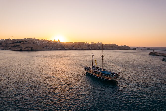 Lazy Pirate Party Boat in Malta - Meeting at Tas-Sliema: timing matters more than you think