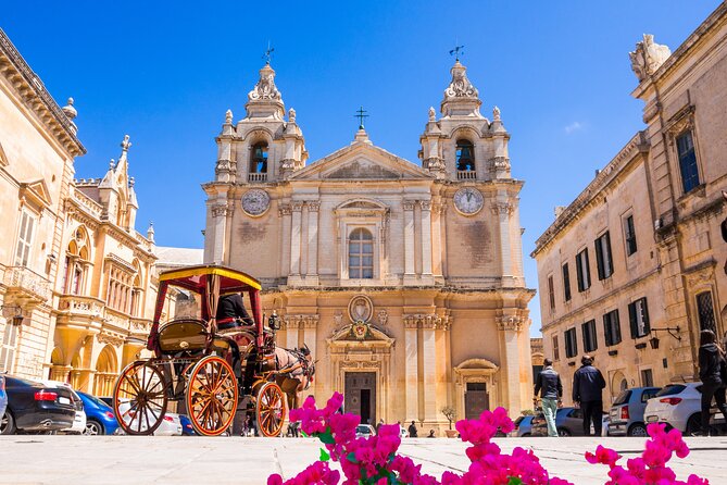 Magic of Malta : A Cruise Passenger's Dream Day - Valletta Highlights by the Coach Window: From Upper Barrakka to Grand-Master Power