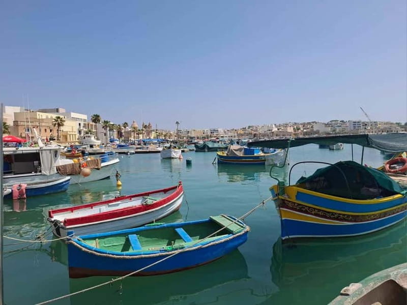 Malta: 5 hr Vintage Bus Tour - Mdina & Blue Grotto inc. food - Mdina: One Hour to Walk the Medieval Streets at Your Pace
