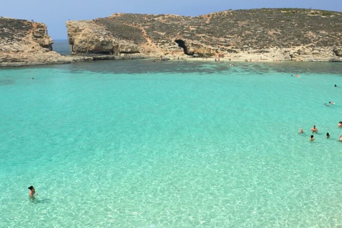Malta: Around Comino Cruise and Gozo Jeep Tour with Lunch - Gozo by Jeep: The Mgarr Harbour Switch