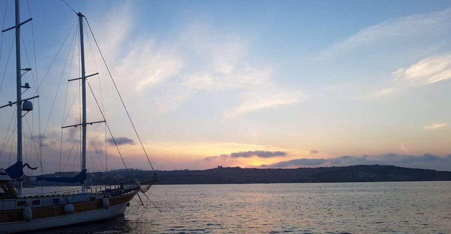 Malta: Blue Lagoon Evening Swim & Snorkel Boat Cruise - Seahorse Cruises boat setup: decks, ladders, and swim-ready comfort