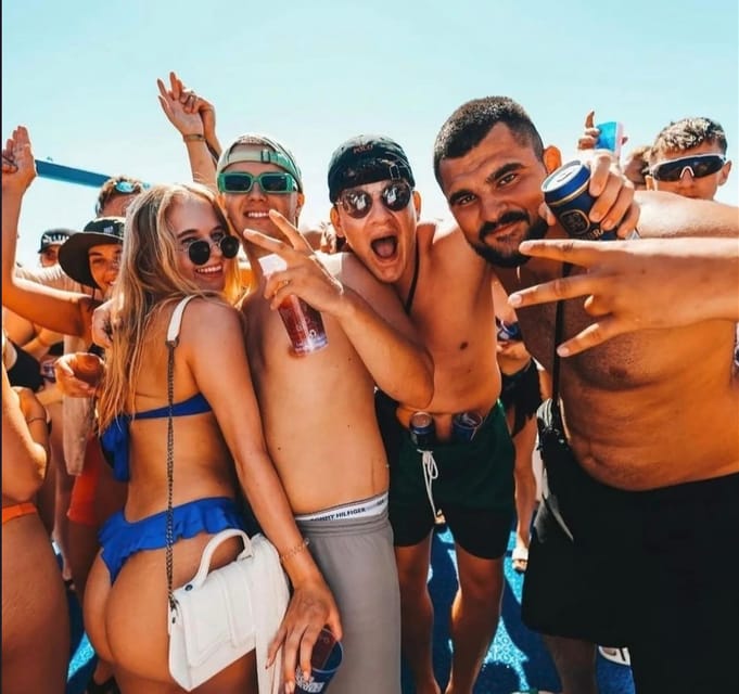 Malta: Boat Party + Watersport+ Comino+ OpenBar ALL INCLUDED - Key highlights at a glance