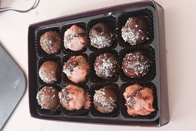 Malta Chocolate Factory Gin and Truffle Making Experience - The schedule: 2 hours 30 minutes starting at 2:00pm