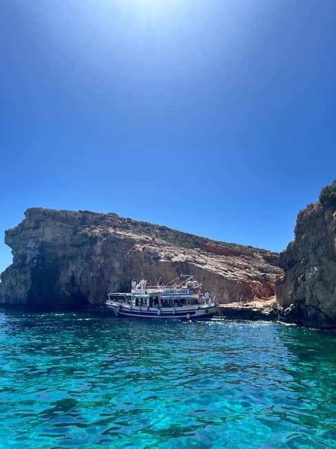 Malta: Comino, Gozo, Blue & Crystal Lagoon, and Caves Cruise - What’s Onboard: Comfort, Bar Options, and the Top Deck Moment