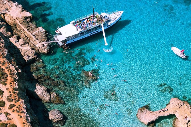 Malta: Comino, Gozo, Blue Lagoon, Crystal Lagoon and Caves Tour - Key things that make this tour work