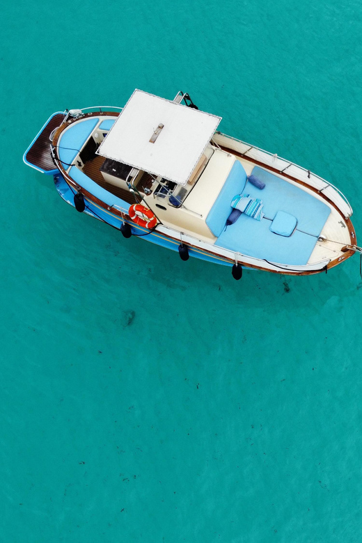Malta Gozo & Comino: Boat Tour Best Price w/inclusions 4 hrs - Santa Maria Bay and Santa Maria Caves: the final water and the final wow