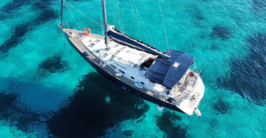 Malta Gozo Comino: Full Day Sailing Charter - Meet Skipper Peter: The Difference Between a Tour and a Sail