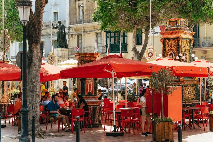 Malta: Gozo & Comino Islands, Blue Lagoon & Seacaves Tour - Gozo’s Free Time: Choosing Victoria or Ramla Bay (Without Getting Tired)