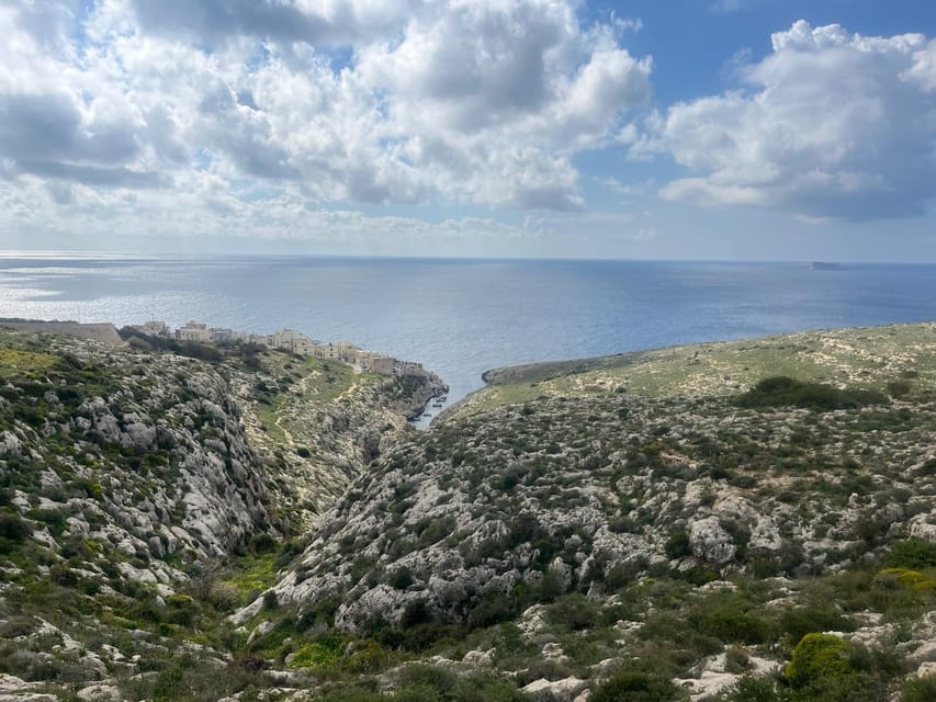 Malta half day customised excursions - Meeting at the waterfront and riding with clean, air-conditioned comfort