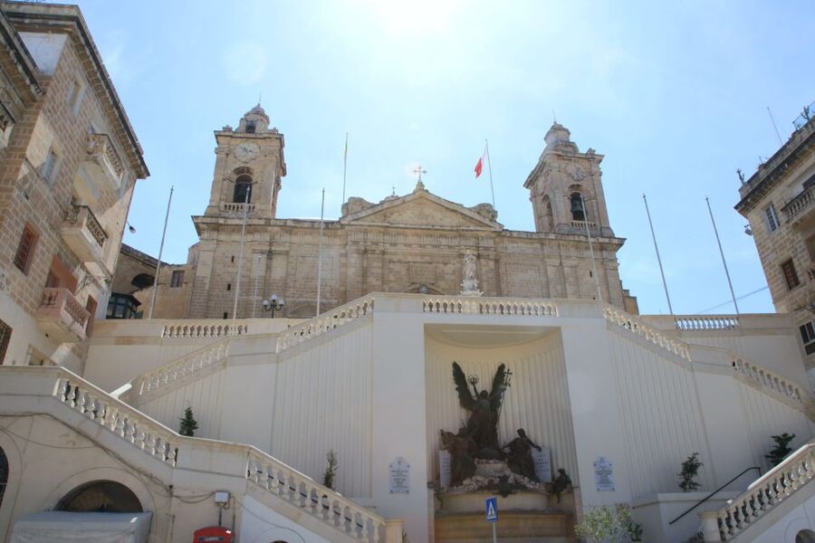 Malta Historical Tour: Valletta & The Three Cities - Il-Gardiola Gardens: a calmer pause with strong views