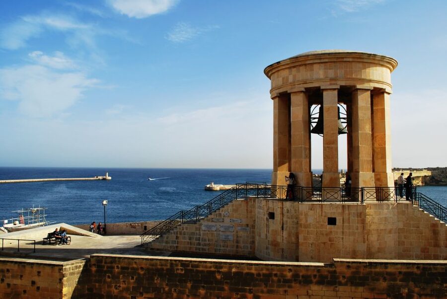 Malta: Hop-On Hop-Off Bus Tours - Entrance tickets not included: how to plan your “paid time”