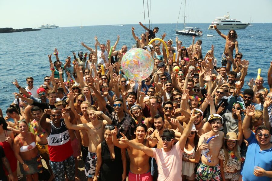 Malta: Lazy Pirate Boat Party with Drinks & Food - The moonlight swim stop: fun, but think quick-dip