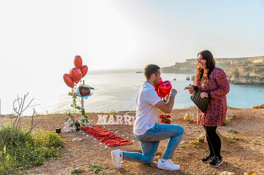 Malta: Marrige Proposal with Scenic Views and Picnic - Should you book this Malta marriage proposal experience?