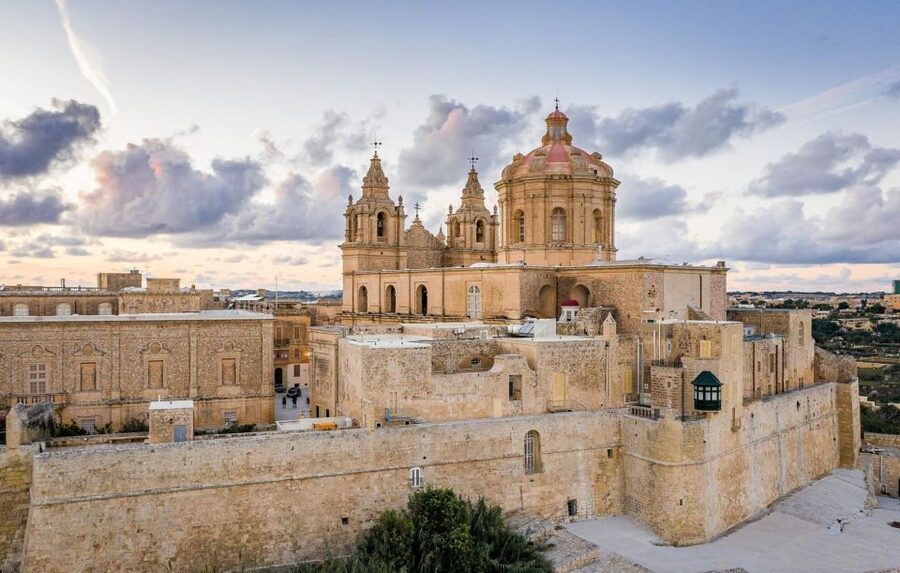 Malta: Mdina, Dingli Cliffs and San Anton Botanical Gardens - Should you book Mdina, Dingli Cliffs and San Anton Botanical Gardens?