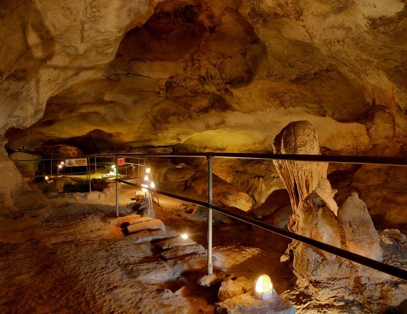 Malta: Prehistoric Temples and Highlights of the South - Lunch with wine on a fixed menu, what to watch for