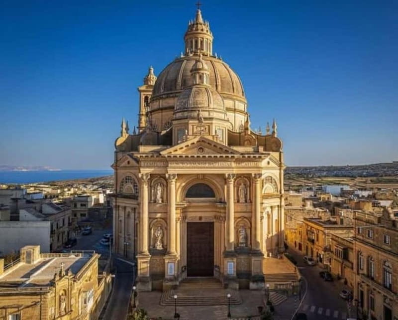 Malta: Private Jeep Tour of Gozo with Lunch - Guide Quality and Language Options That Actually Help