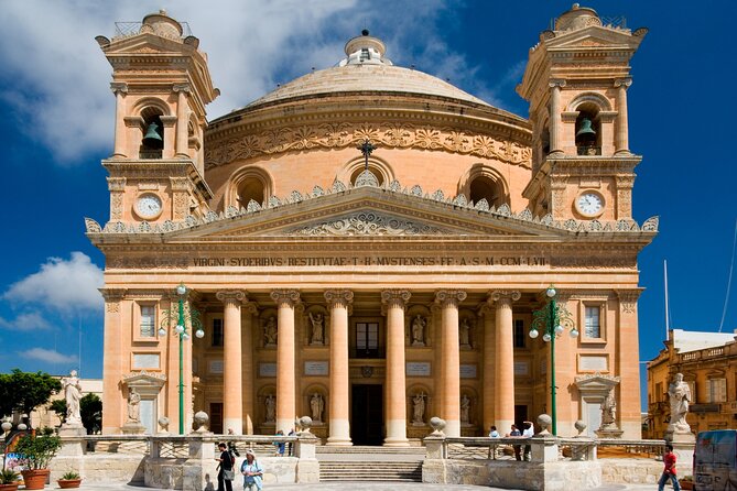 Malta Private tour: 5hr Mosta Dome, Mdina, Dingli Cliff's & Blue Grotto - A private air-conditioned van for up to 8, with real pacing