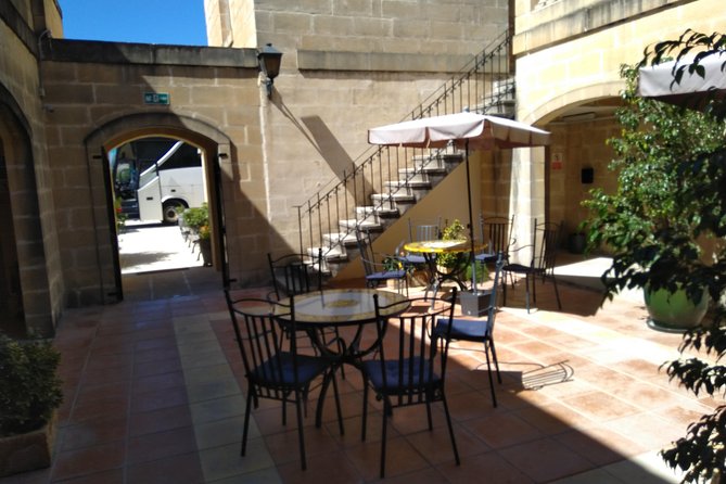 Malta Private tour: 5hr Mosta Dome, Mdina, Dingli Cliff's & Blue Grotto - Price value for your group, plus what is extra