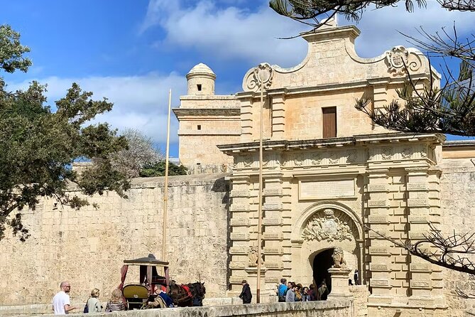 Malta small group tour of Mdina and Mosta Basilica with lunch - Mosta Rotunda: That Huge Unsupported Dome and the Stories Inside