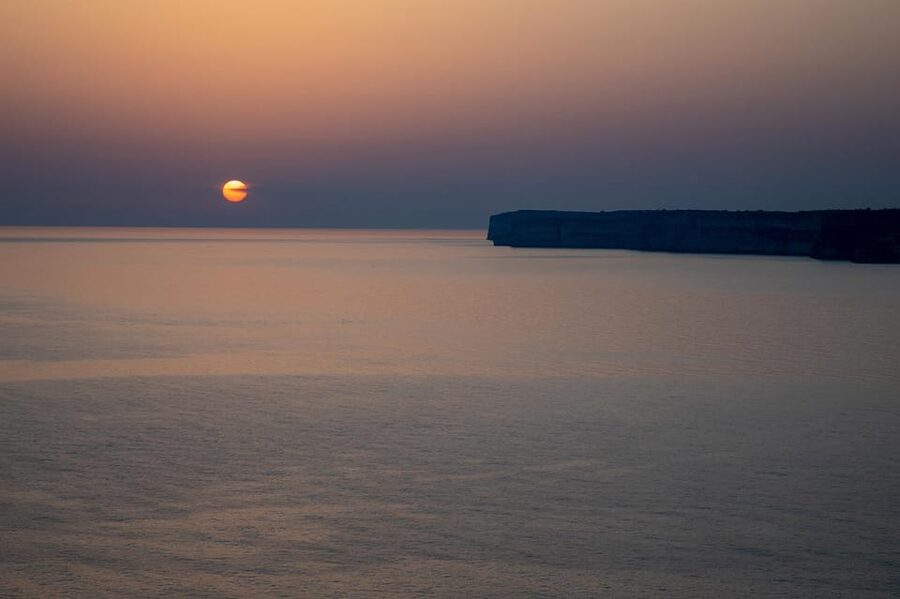 Malta: Sunrise Group Tour with Pro Photographer - Where You Meet: Valletta by Triton Fountain, Plus Possible Gzira Pickup