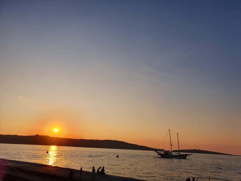 Malta: Sunset Cruise to Blue Lagoon and Caves - The 1-hour scenic cruise: past St. Paul’s Island