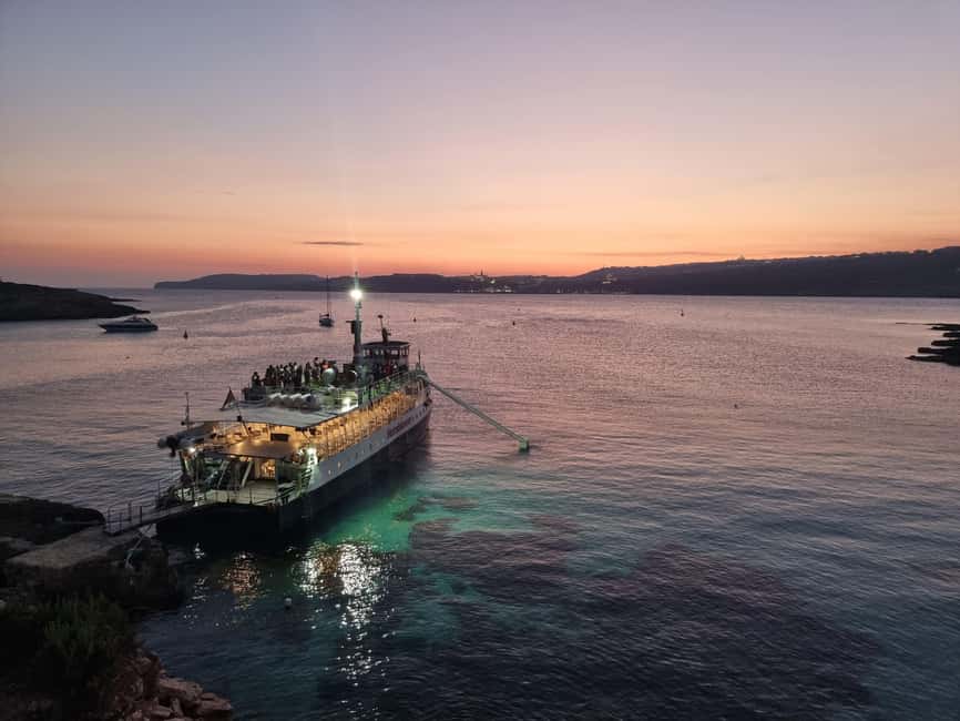 Malta: Sunset Cruise to the Blue Lagoon - Why a sunset Blue Lagoon trip feels different
