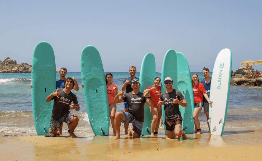 Malta Surf School, Beginner Surf Lessons - The 1-hour flow: from briefing to first rides