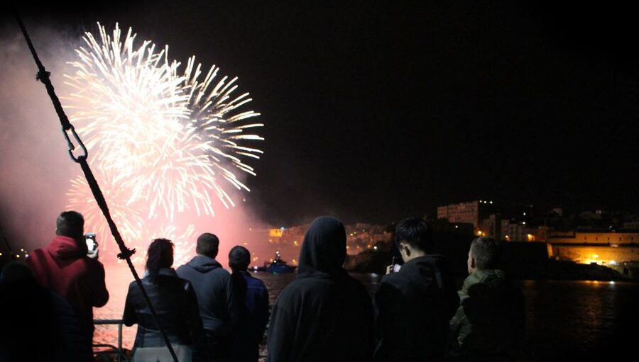 Malta: Valletta, Sliema, Bugibba Fireworks Festival Cruise - Clothing Tips: High-Heeled Shoes Are a No