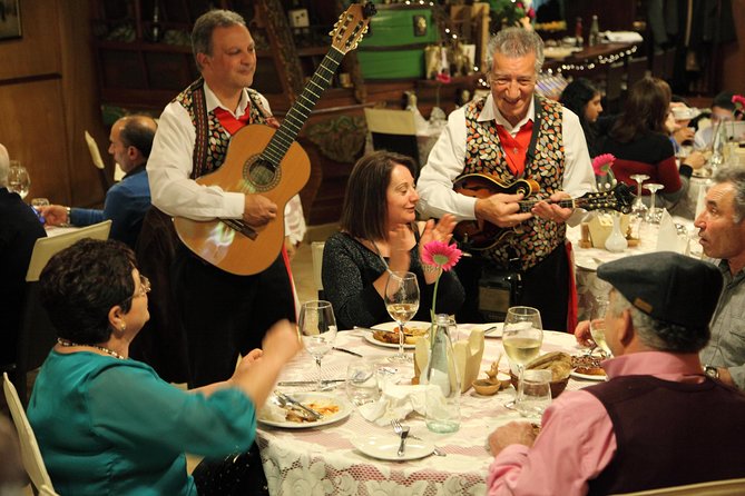 Maltese Folklore Night Tour incl. food and drinks - St Julians Pickup and the Pace of the Evening