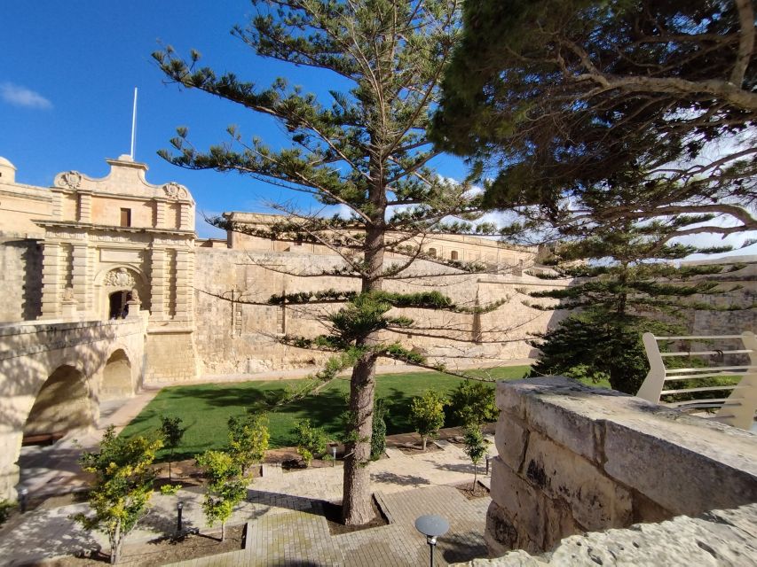 Mdina and Rabat: Guided City Walking Tour - Mdina Main Gate to Citta Notabile, the route that puts you in context