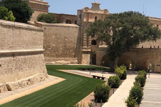 Mdina and Rabat Walking Tour inc. Catacombs and St. Paul's Grotto - Mdina and Rabat together: the Malta story in one loop