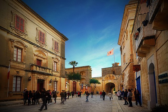 Mdina, Dingli cliffs and San Anton Gardens guided tour - Mdina Old City walk: the Silent City on your feet